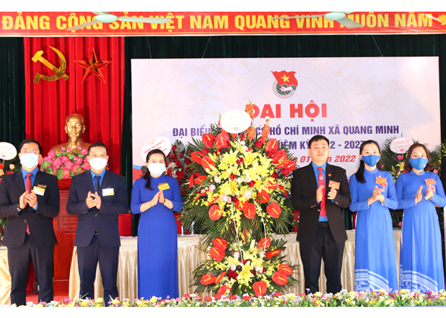 Tổ chức thành công đại hội điểm Đoàn TNCS Hồ Chí Minh cấp cơ sở