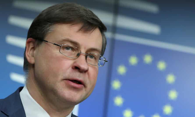 EU hoãn phê chuẩn thỏa thuận đầu tư "khủng" với Trung Quốc