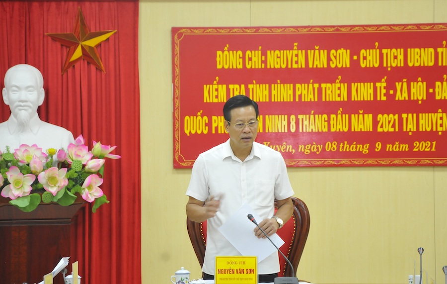 Đồng chí Nguyễn Văn Sơn phát biểu tại buổi làm việc