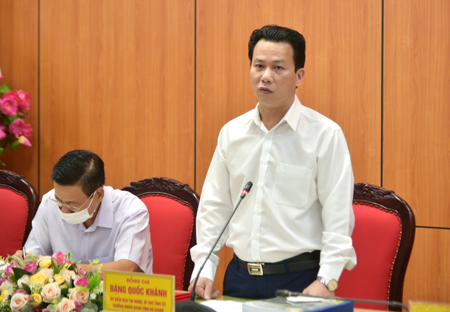 Bí thư Tỉnh ủy Đặng Quốc Khánh kết luận phiên họp.