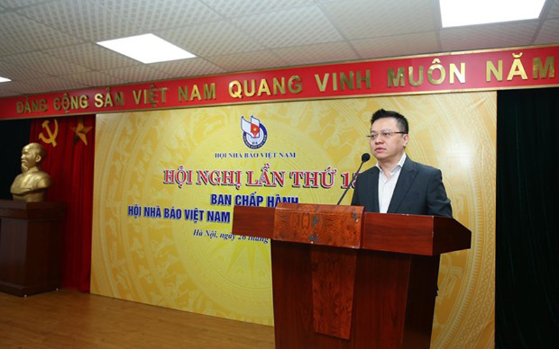 Tân Chủ tịch Hội Nhà báo Việt Nam Lê Quốc Minh phát biểu tại hội nghị. 