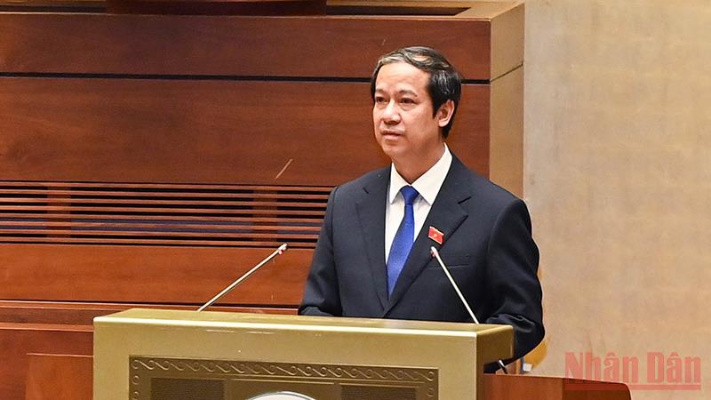 Bộ trưởng Giáo dục và Đào tạo Nguyễn Kim Sơn