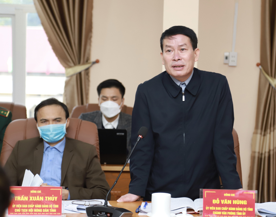 Chánh văn phòng Tỉnh ủy Đỗ Văn Hùng, Phó đoàn công tác 198 mong huyện triển khai tốt các chương trình lớn của tỉnh